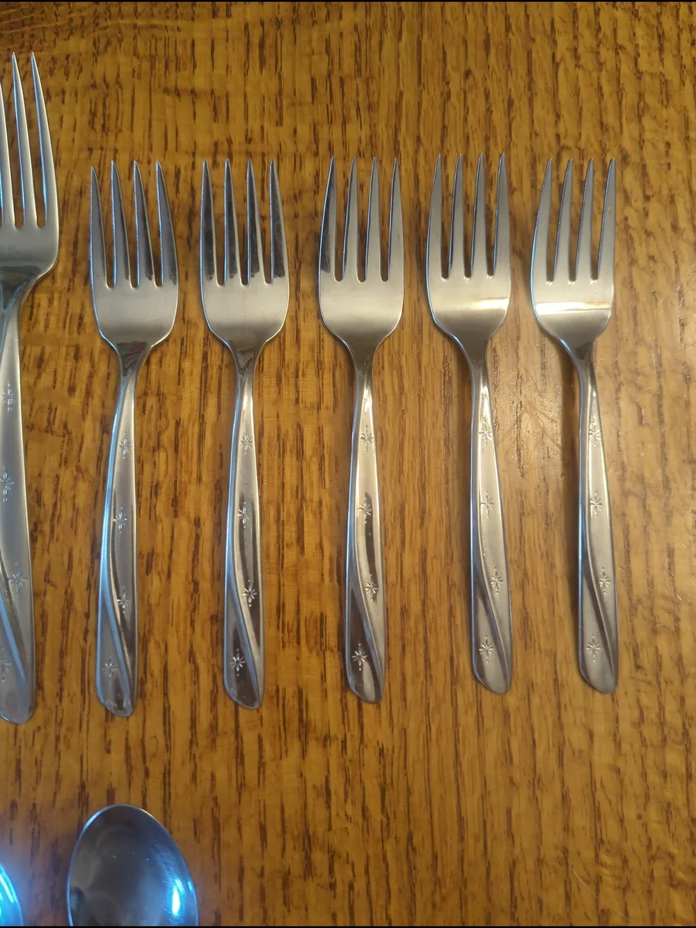 CONSTELLATION │Insico Stainless Silverware by International Silver  │23 Pieces